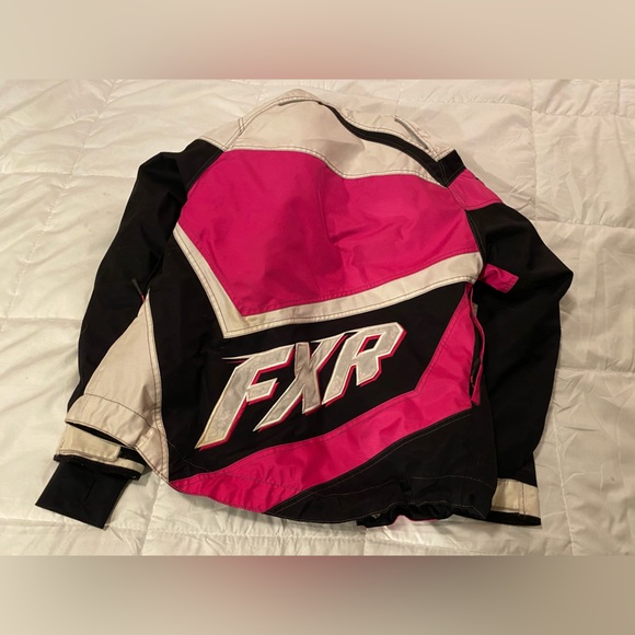 Women’s FXR snowmobiling jacket 6 - Picture 4 of 5